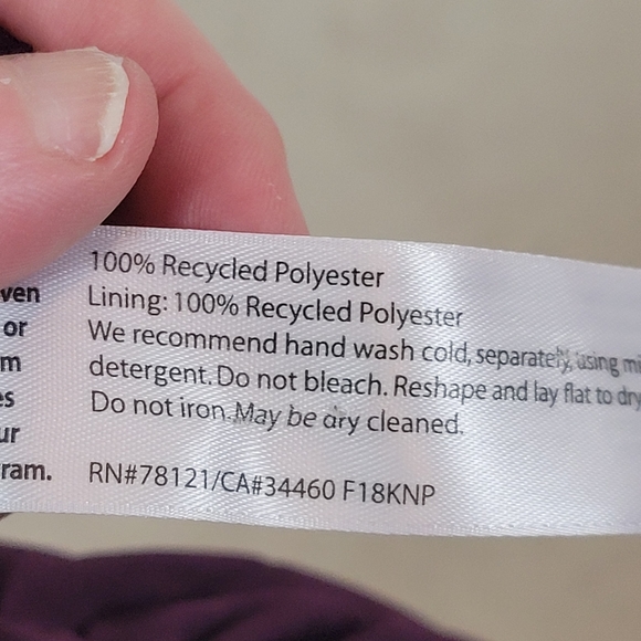 Eileen Fisher Burgundy Micropleated Skirt in 14 - Picture 3 of 4